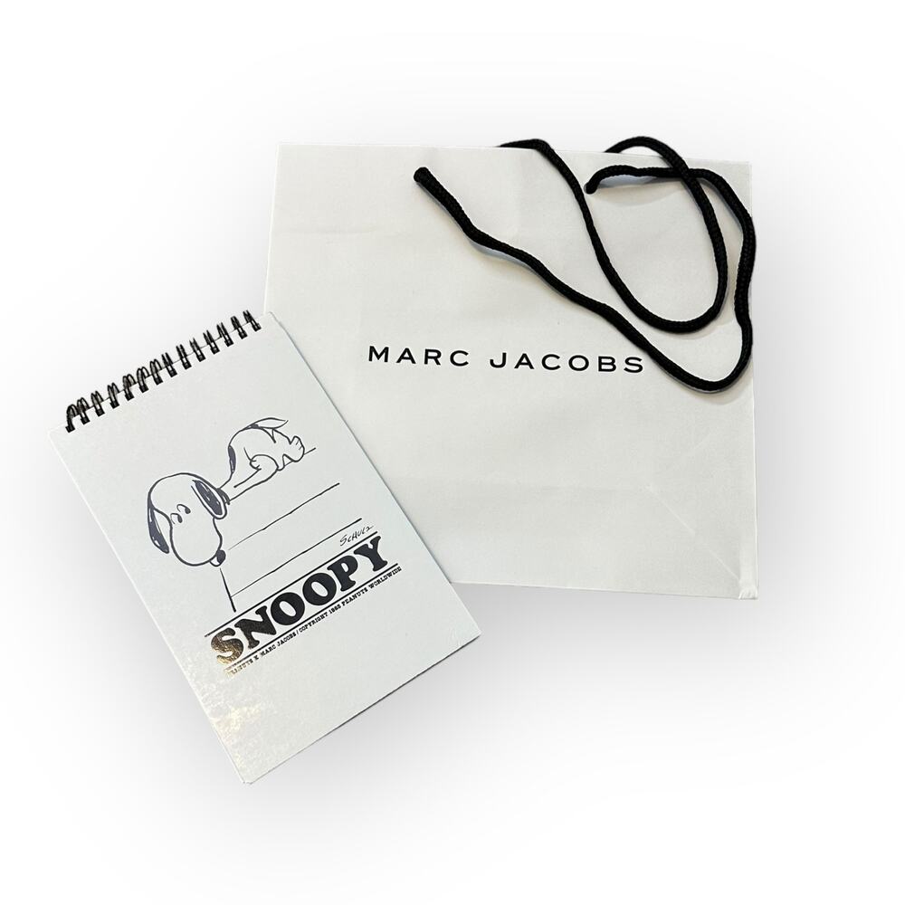 Marc Jacobs x Peanuts Collab Snoopy Note Pad - Picture 6 of 6